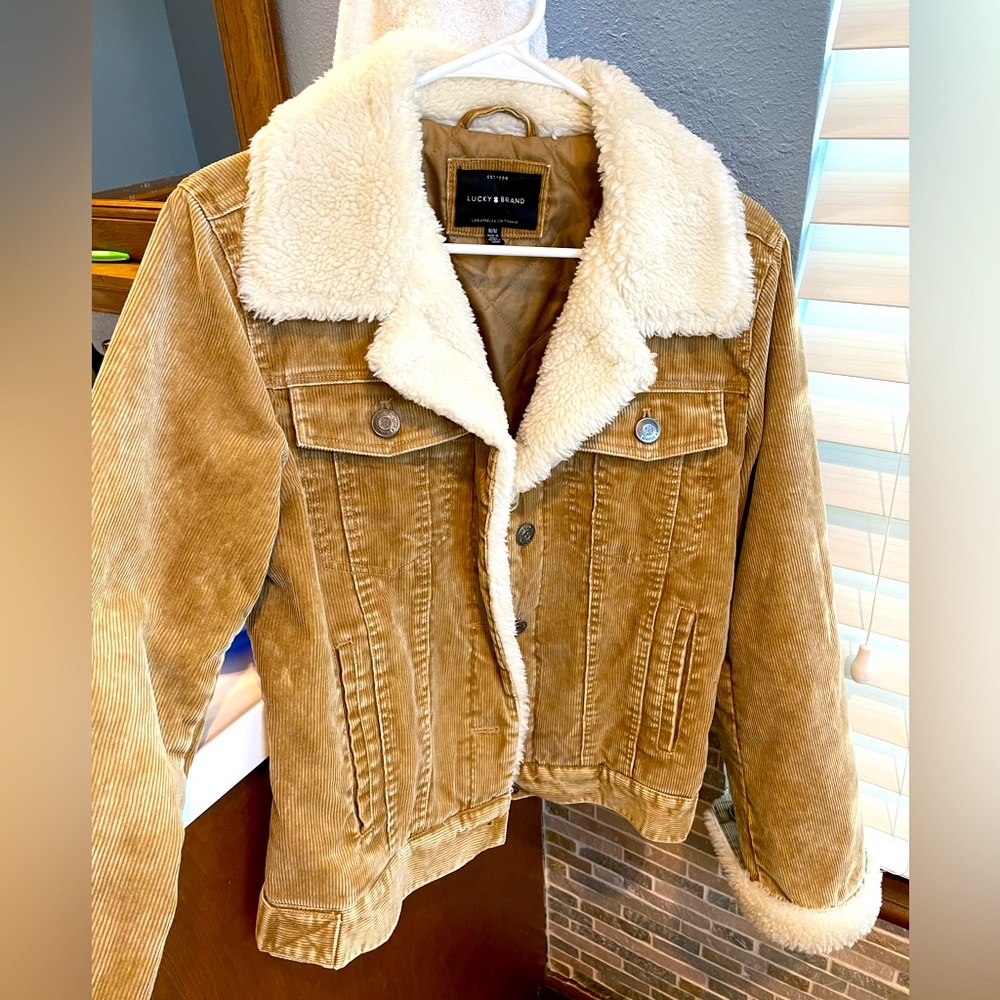 Lucky 🍀 Brand tan corduroy jacket with fabulous faux fleece lining and c…